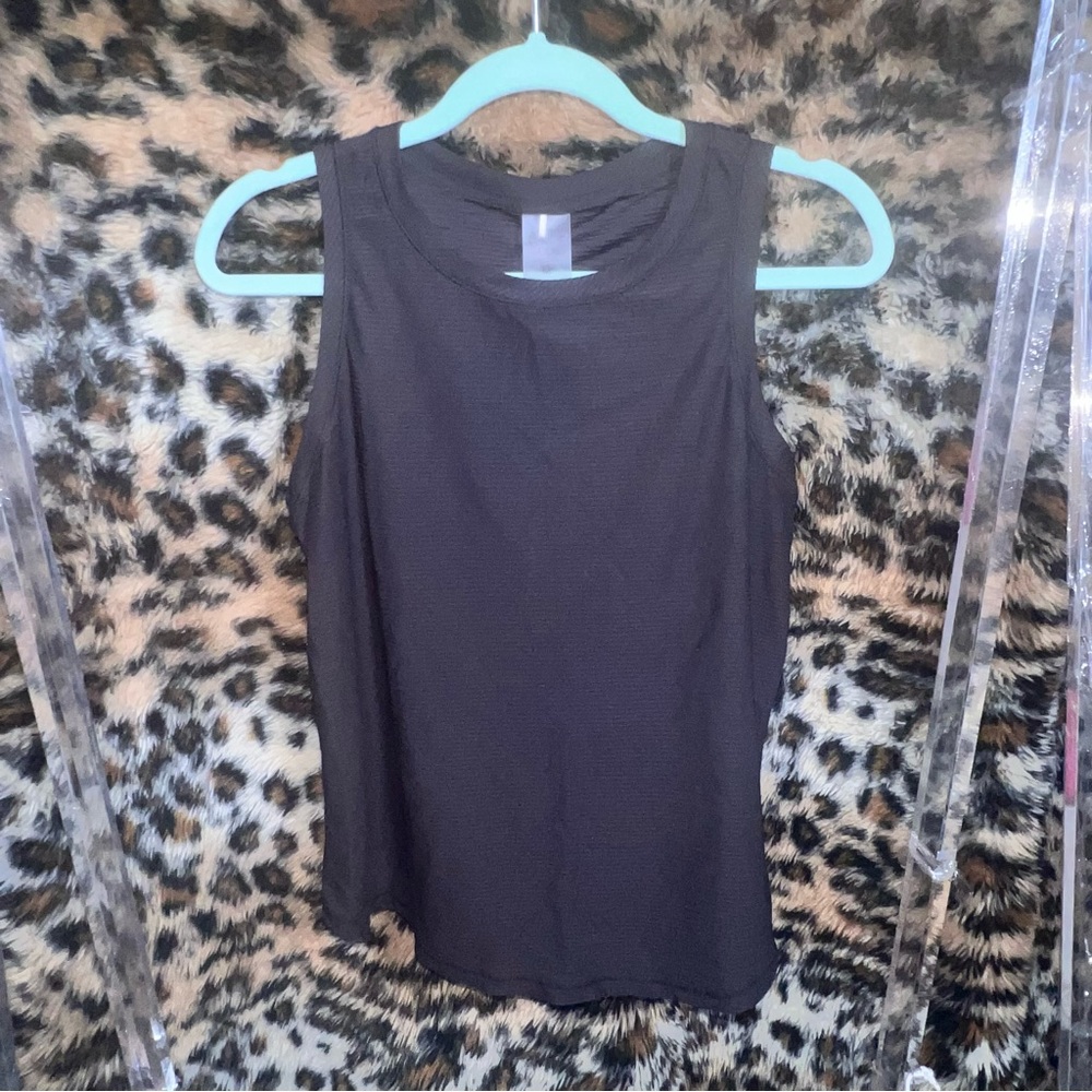Calia Tank